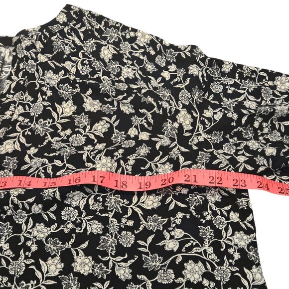 Old Navy Black Floral Long Sleeve Blouse sz Large - Picture 5 of 7